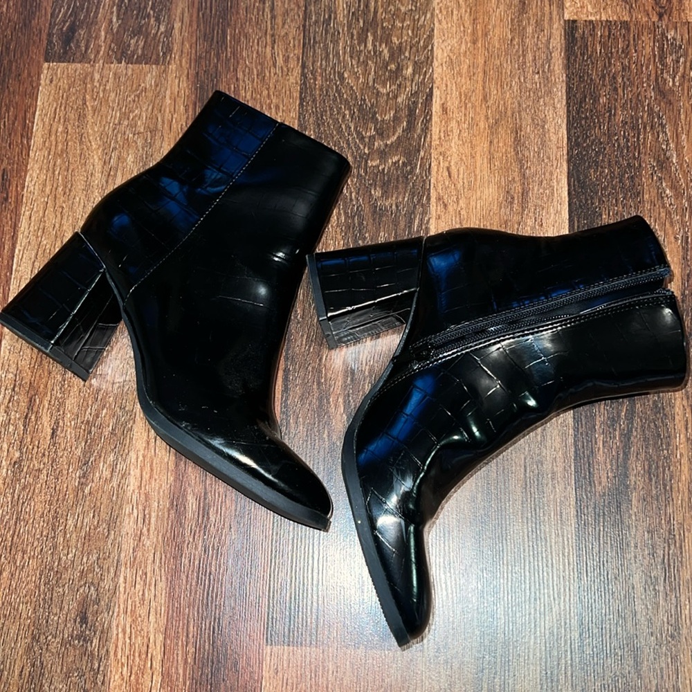 Madden Girl Boots
